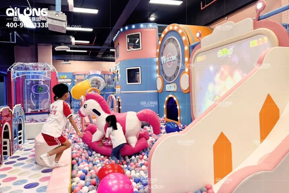 High Quality indoor playground equipment commercial